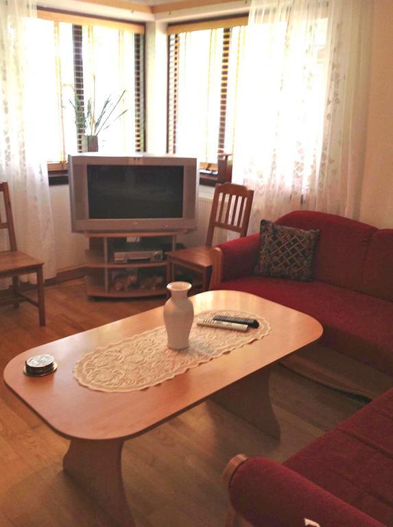 Solheimar Apartment Húsavík Стая снимка
